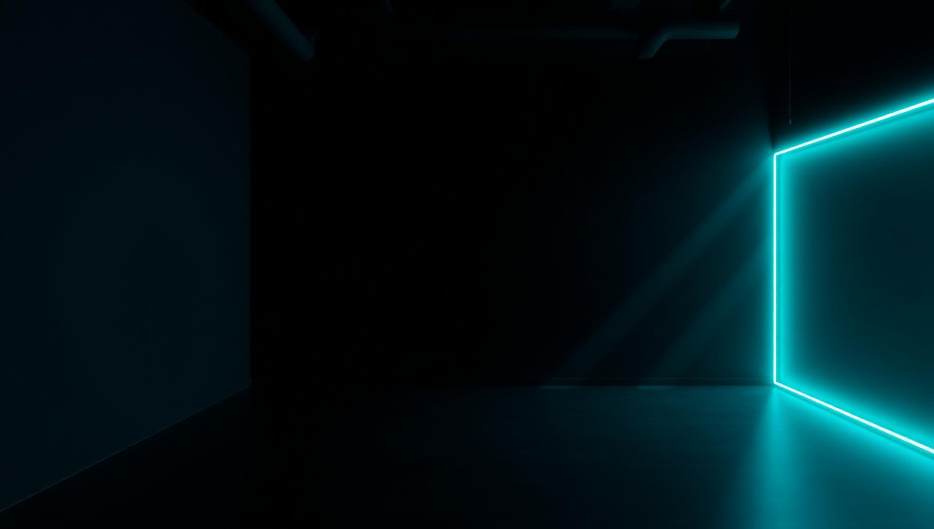 Fondo de estudio oscuro con un marco rectangula de luz ne&oacute;n azul a la derecha y amplio espacio libre.